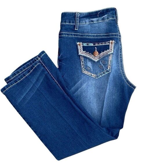 EST 1946 Denim Low Rise Crop Jeans Women’s 8 Whiskered Embellished Pocket 31x24 - Picture 8 of 8